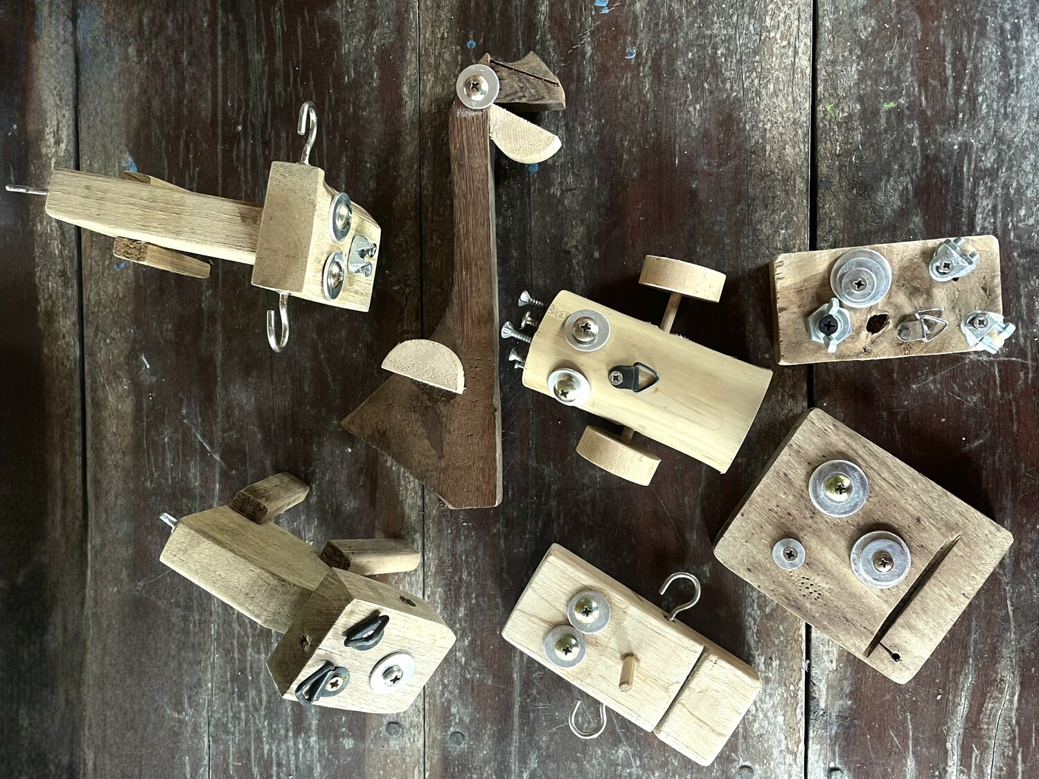 Giocattoli in legno nel Workaway Suanfaifun